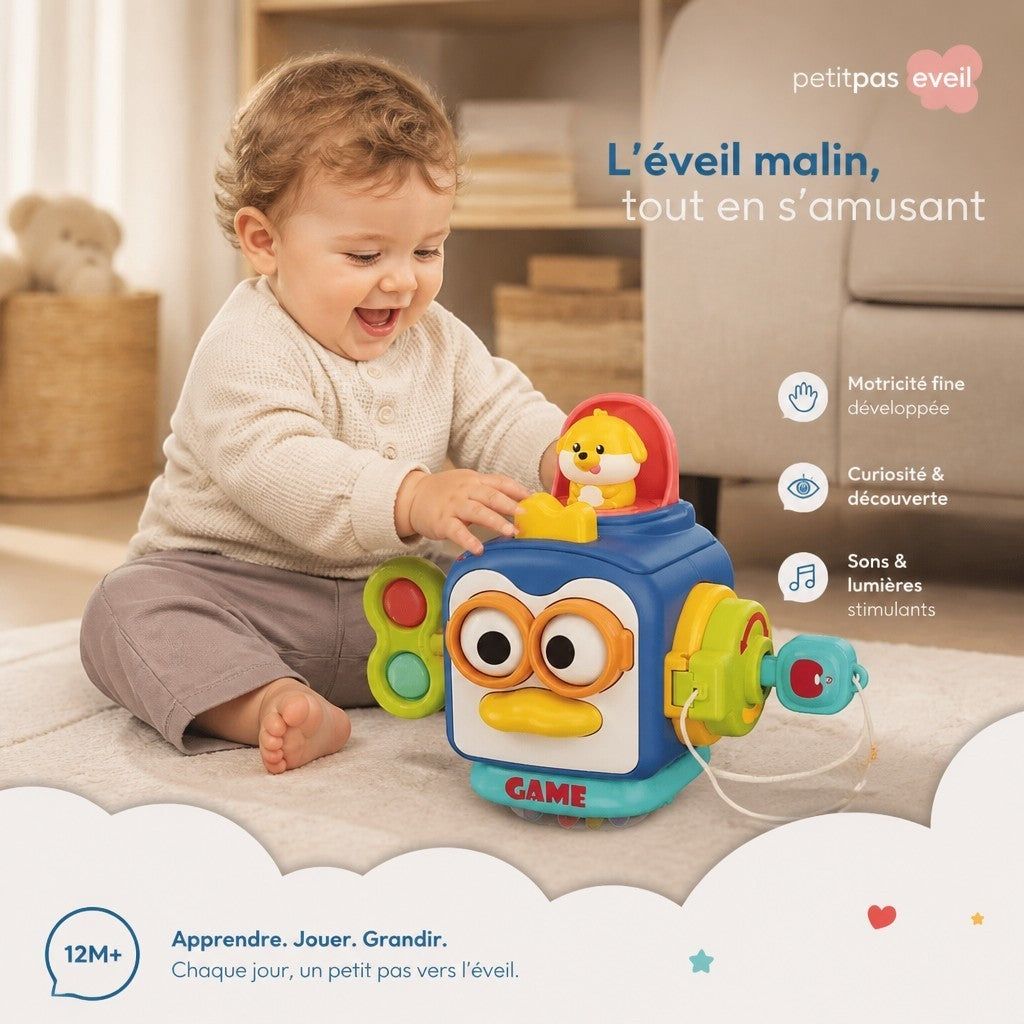 Bébé jouant avec le cube d'éveil interactif PetitPas Éveil aux couleurs vives et activités sensorielles